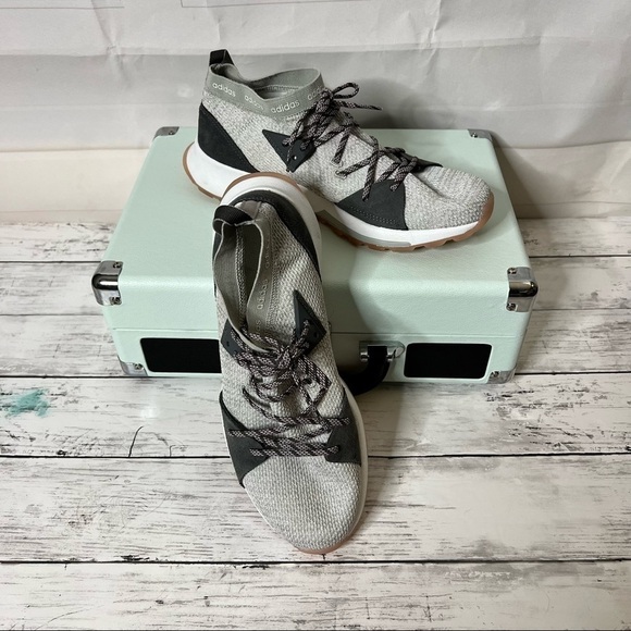 Adidas Quesa Running Trail Shoes - Picture 4 of 7